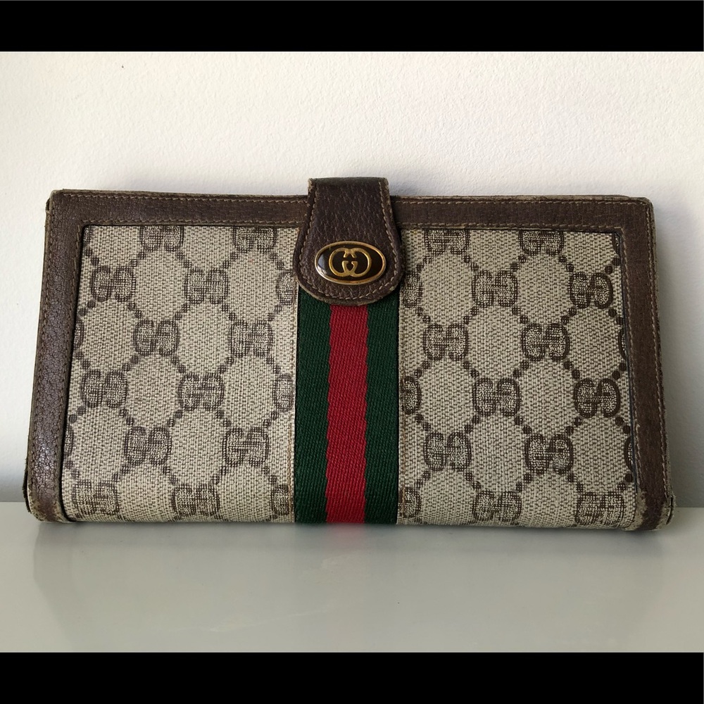Vintage Gucci trifold wallet